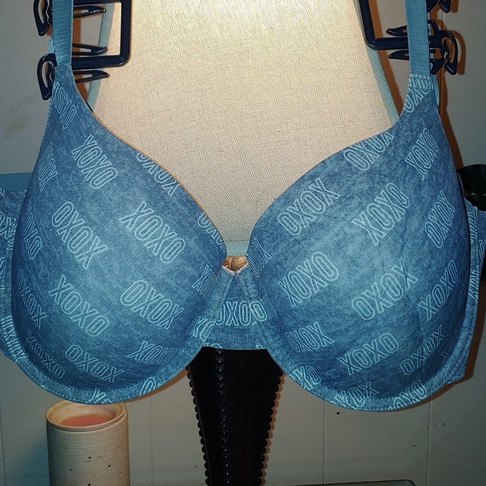 Bra(s) XoXo brand · 38 DD/E